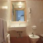 Globus Hotel