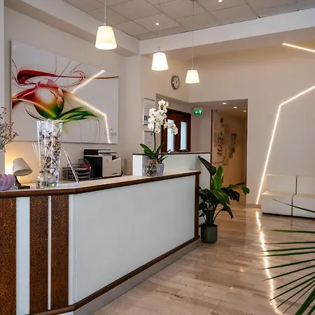 فندق Globus بيلاريا-إيجيا مارينا